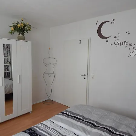 Ferienhaus Ommy Mehrwein 아파트 *
